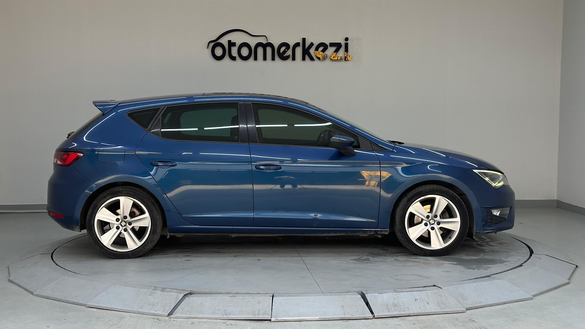 SEAT LEON 11